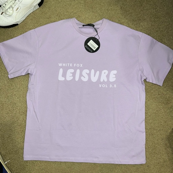 White Fox Boutique Leisure Series Tee Shirt & Sweatpants Set - Picture 11 of 15